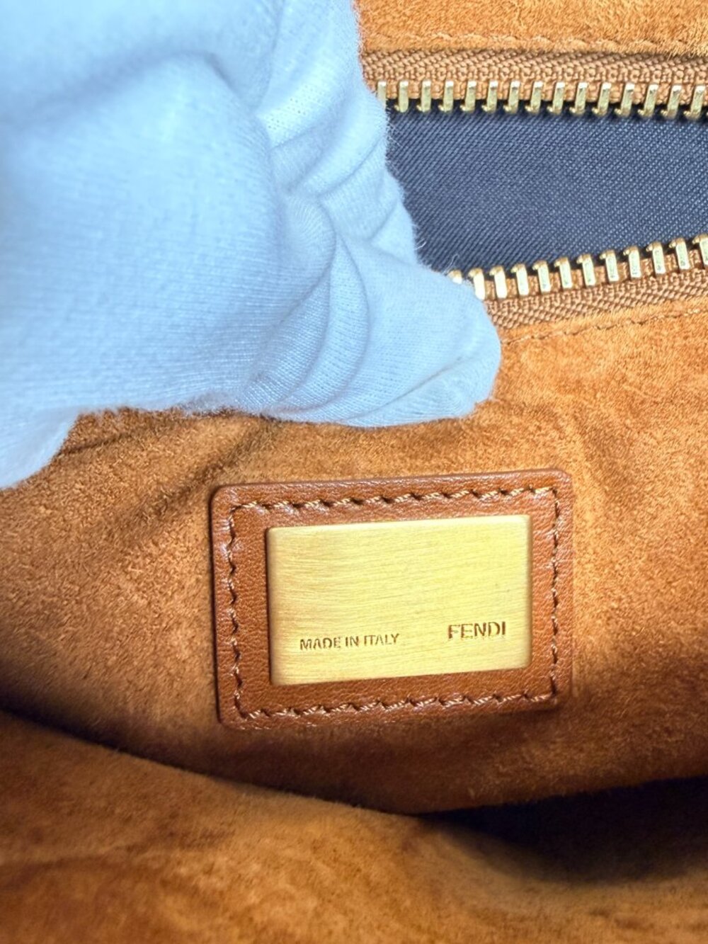 FENDI Peekaboo Regular 8BN226 Cognac Tan Calfskin Leather Bag Strap Orig Tags - Picture 16 of 17